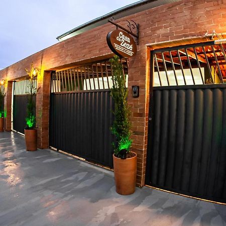 Casa Da Zeze Pousada & Hotel Itaboraí Extérieur photo