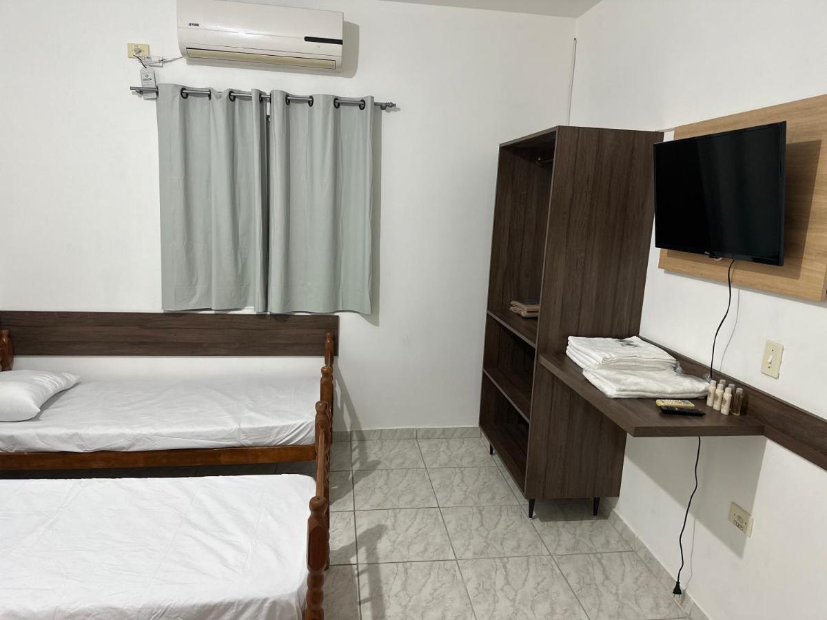 Casa Da Zeze Pousada & Hotel Itaboraí Extérieur photo